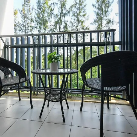 Swiss Garden Residence By Thm Kuantan Bagian luar foto
